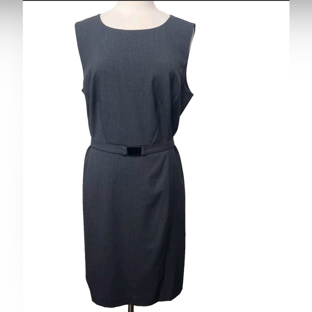 NWOT, Calvin Klein- never worn sheath dress.